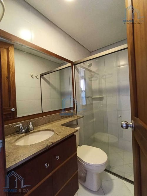 Apartamento de 3 alcobas en arriendo en El Tesoro, Medellín, 160 m² · foto 6 de 11
