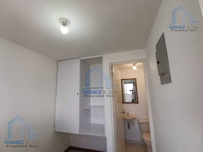 Apartamento de 3 alcobas en arriendo en El Tesoro, Medellín, 160 m² · foto 11 de 11