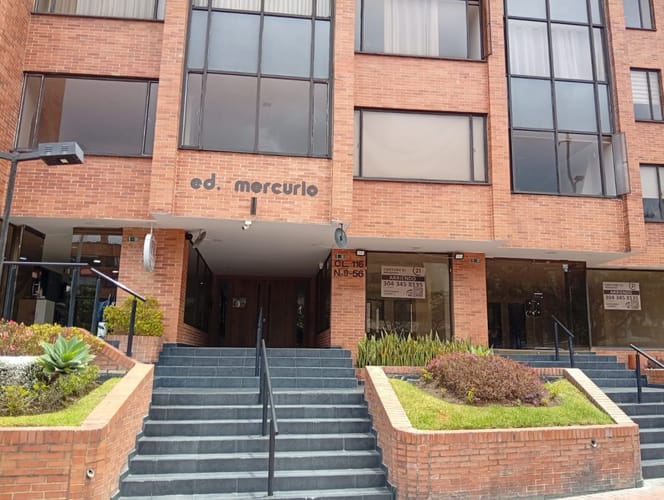 Apartamento de 3 alcobas en arriendo en Santa Barbara Central, Bogotá, 110 m² · foto 2 de 22