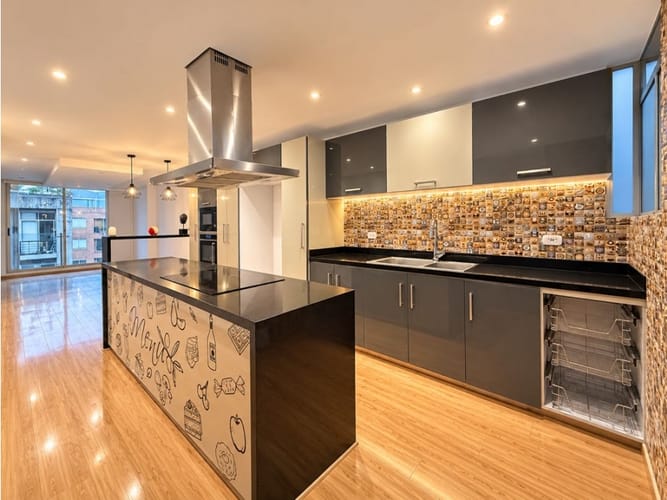 Apartamento de 3 alcobas en venta en El Batán, Bogotá, 122 m² · foto 6 de 13