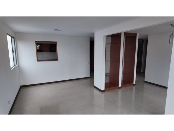 Apartamento de 2 alcobas en arriendo en Fontibon, Bogotá, 74 m² · foto 1 de 12