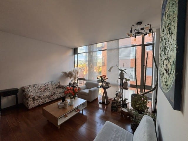 Apartamento de 2 alcobas en arriendo en Chico Norte, Bogotá, 68 m² · foto 5 de 8