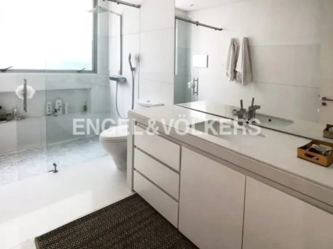 Apartamento de 3 alcobas en venta en Chico, Bogotá, 291 m² · foto 10 de 11