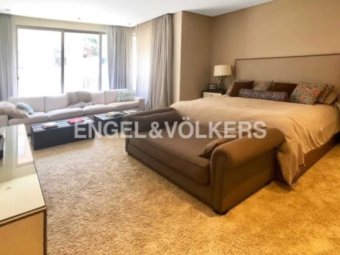 Apartamento de 3 alcobas en venta en Chico, Bogotá, 291 m² · foto 8 de 11