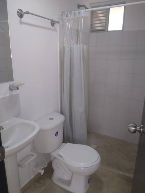Apartamento de 3 alcobas en arriendo en Villa Mercedes, Bucaramanga, 65 m² · foto 10 de 12