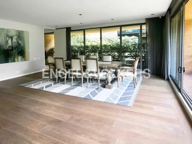 Apartamento de 3 alcobas en venta en Chico, Bogotá, 291 m² · foto 4 de 11