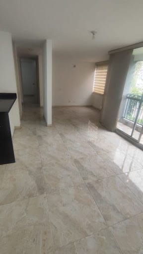 Apartamento de 2 alcobas en arriendo en Los Gomez, Itagüí, 57 m² · foto 4 de 12