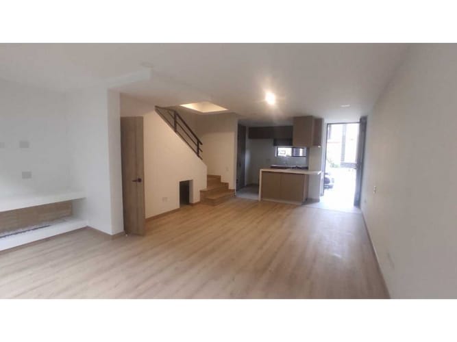 Casa de 3 alcobas en venta en Bojaca, Chía, 114 m² · foto 2 de 24
