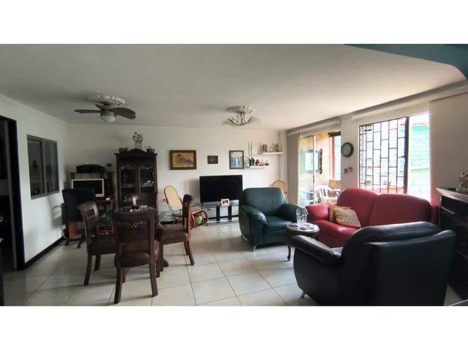 Apartamento en venta en Florida Nueva, Medellín, 110 m² · foto 1 de 12