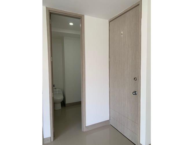 Apartaestudio en venta en El Ingenio, Cali, 70 m² · foto 4 de 16