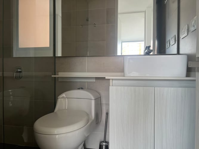 Apartamento de 3 alcobas en arriendo en Quebrada Clara, Envigado, 105 m² · foto 16 de 16