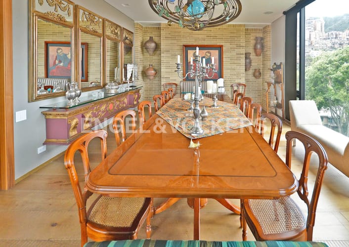 Apartamento de 3 alcobas en venta en Chico Norte, Bogotá, 362 m² · foto 3 de 17