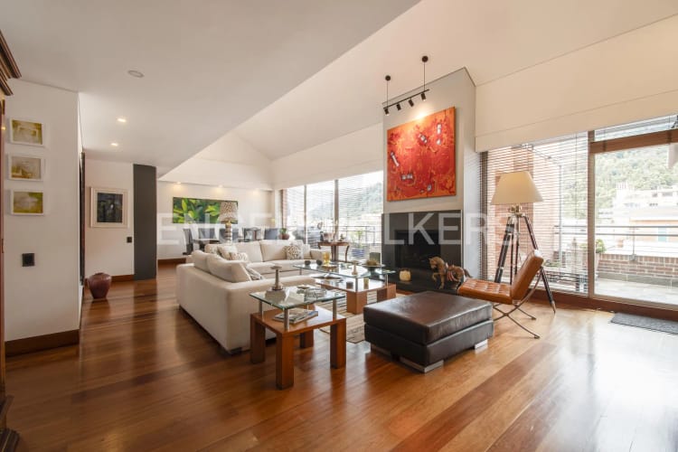 Apartamento de 4 alcobas en venta en Chicó Reservado, Bogotá, 381 m² · foto 1 de 20