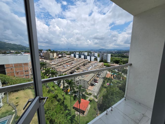 Apartamento de 3 alcobas en arriendo en Maraya, Pereira, 72 m² · foto 7 de 10