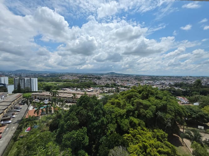 Apartamento de 3 alcobas en arriendo en Maraya, Pereira, 72 m² · foto 9 de 10