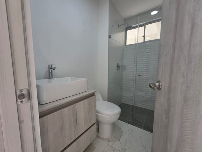 Apartamento de 3 alcobas en arriendo en Maraya, Pereira, 72 m² · foto 10 de 10