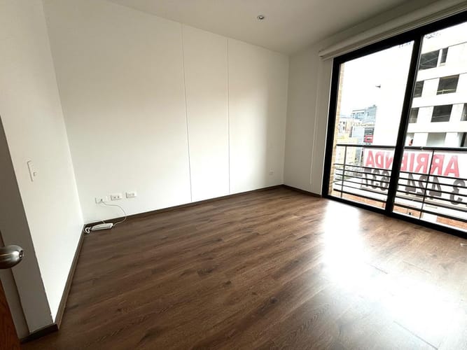 Apartamento de 1 alcoba en arriendo en Chico Norte, Bogotá, 60 m² · foto 10 de 12