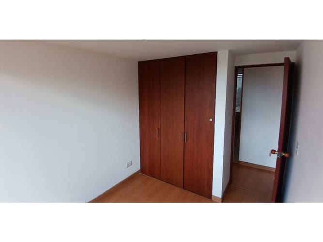 Apartamento de 3 alcobas en venta en Serrezuela, Mosquera, 72 m² · foto 14 de 21