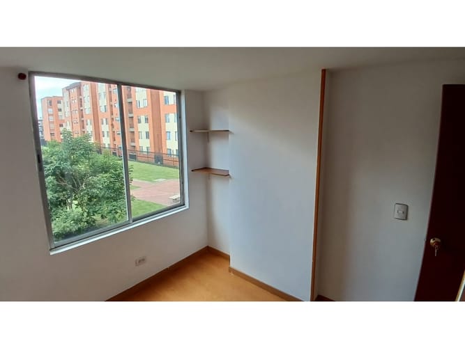 Apartamento de 3 alcobas en venta en Serrezuela, Mosquera, 72 m² · foto 16 de 21