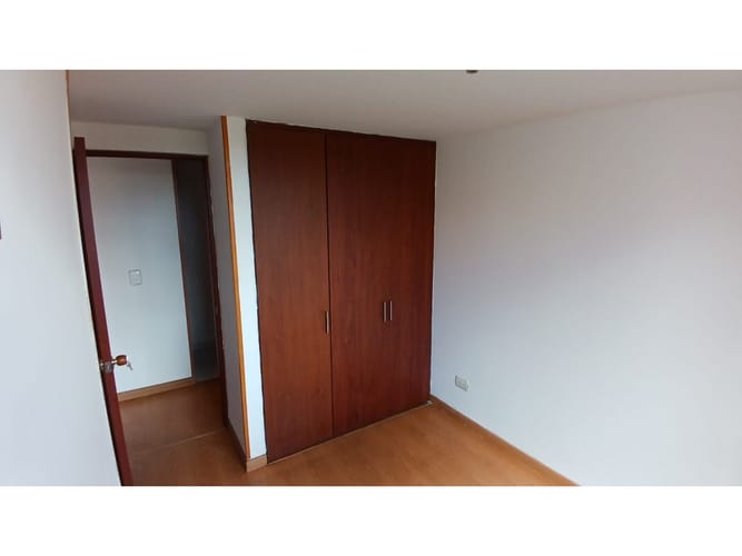 Apartamento de 3 alcobas en venta en Serrezuela, Mosquera, 72 m² · foto 17 de 21