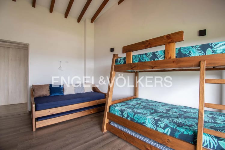Casa de 3 alcobas en arriendo en Rionegro, 320 m² · foto 23 de 24