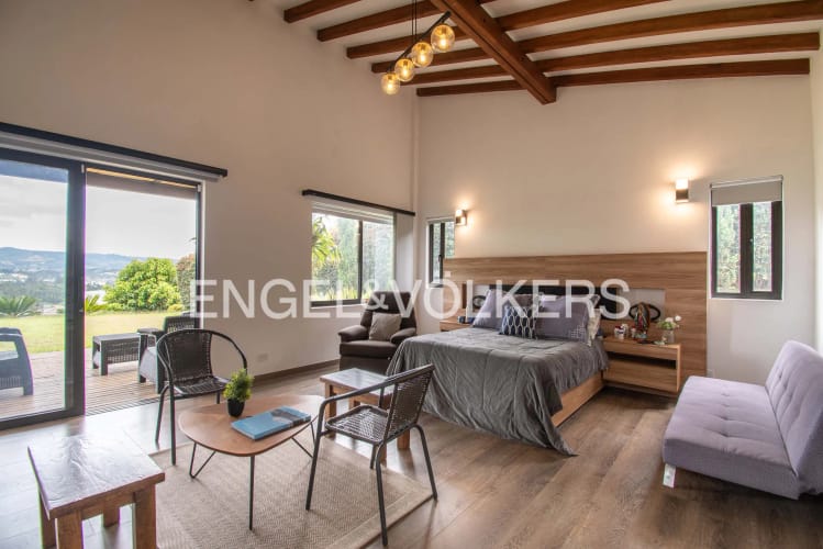 Casa de 3 alcobas en arriendo en Rionegro, 320 m² · foto 14 de 24