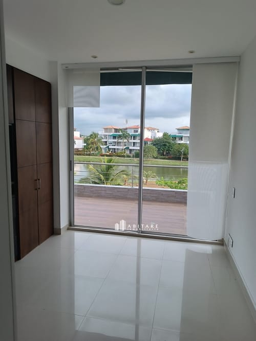 Apartaestudio en arriendo en Condominio Laguna Club, Cartagena, 76 m² · foto 5 de 7