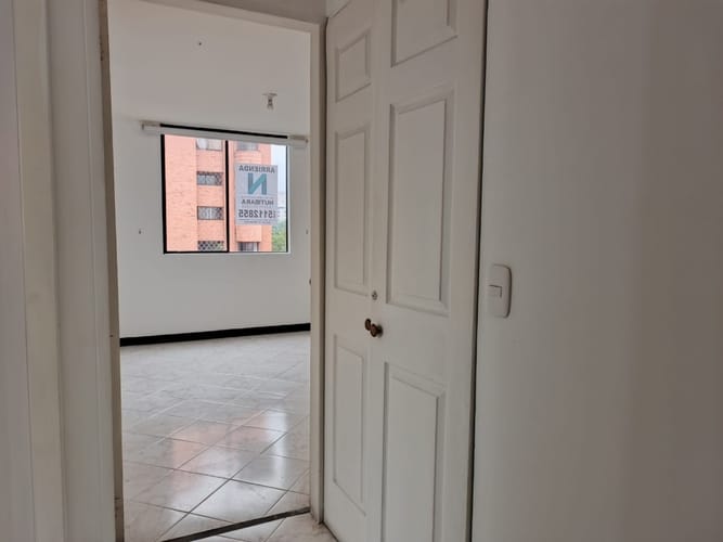 Apartamento de 4 alcobas en arriendo en Carlos E Restrepo, Medellín, 95 m² · foto 23 de 24