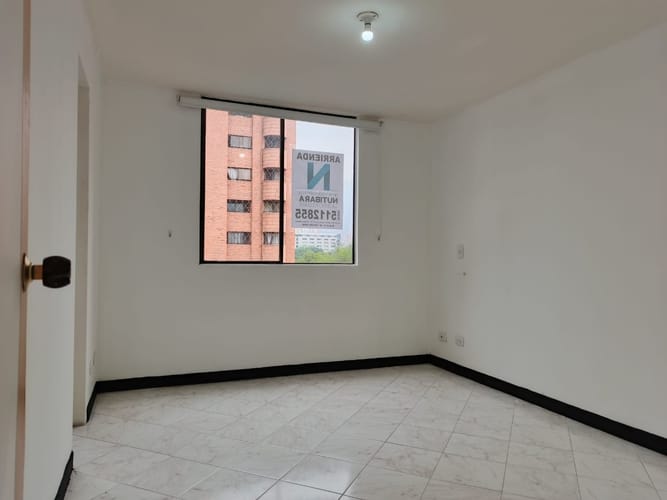 Apartamento de 4 alcobas en arriendo en Carlos E Restrepo, Medellín, 95 m² · foto 17 de 24