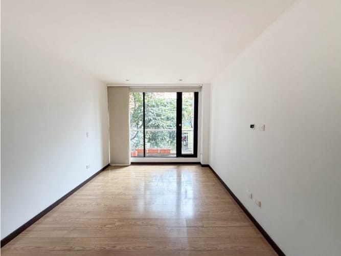 Apartamento de 3 alcobas en arriendo en Santa Barbara, Bogotá, 134 m² · foto 7 de 12