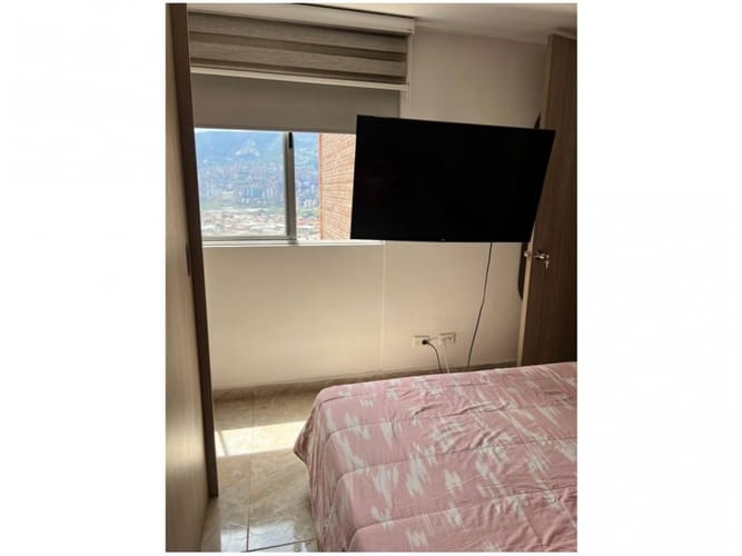 Apartamento de 3 alcobas en venta en Centro, Itagüí, 65 m² · foto 12 de 17