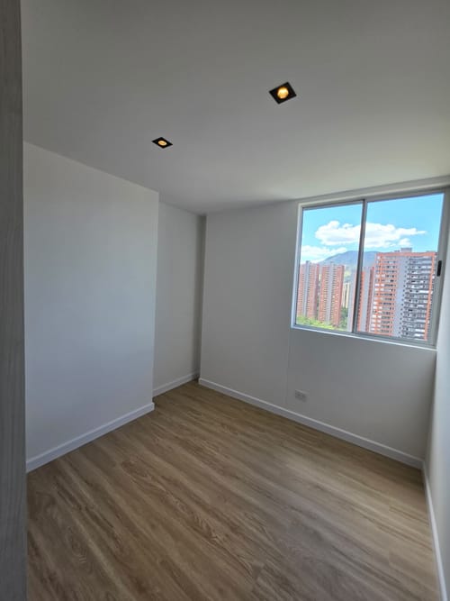 Apartamento de 3 alcobas en venta en Suramerica, Itagüí, 85 m² · foto 21 de 24