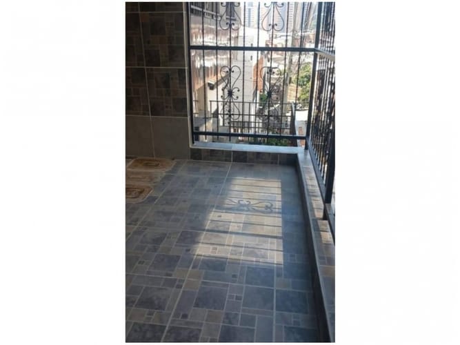 Apartamento de 3 alcobas en venta en Terranova, Itagüí, 60 m² · foto 4 de 8