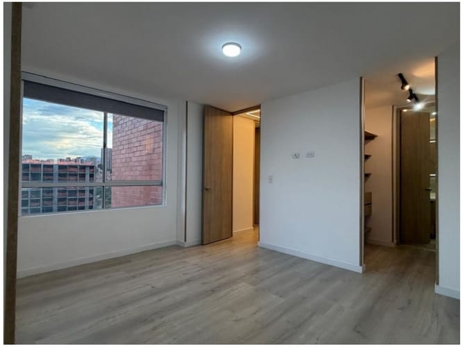 Apartamento de 3 alcobas en venta en Cristo Rey, Medellín, 86 m² · foto 7 de 18