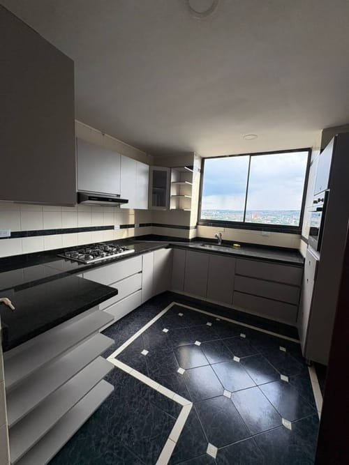 Apartamento de 3 alcobas en arriendo en Camino Real, Cali, 110 m² · foto 6 de 15