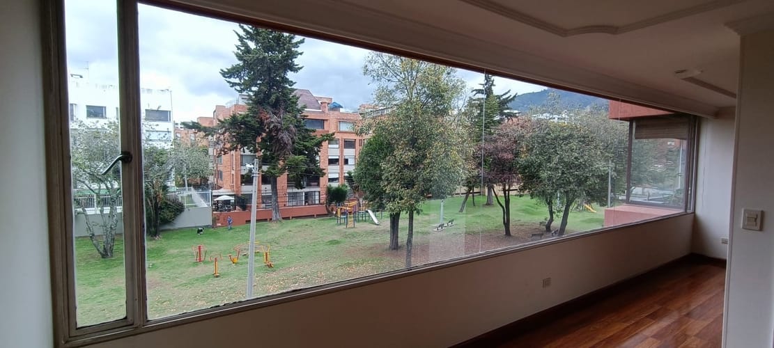 Apartamento de 3 alcobas en venta en Santa Barbara, Bogotá, 170 m² · foto 5 de 14