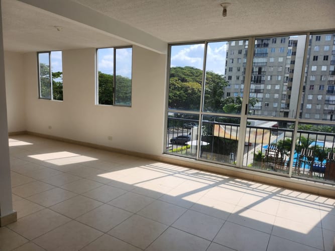 Apartamento de 2 alcobas en arriendo en Belalcazar, Yumbo, 49 m² · foto 3 de 16