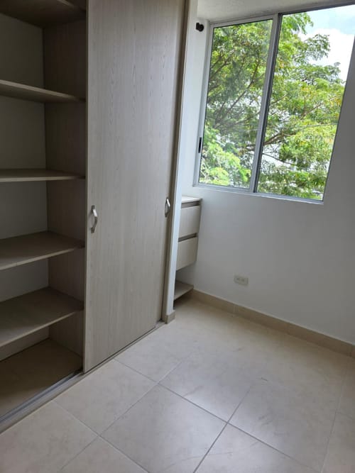 Apartamento de 2 alcobas en arriendo en Belalcazar, Yumbo, 49 m² · foto 14 de 16