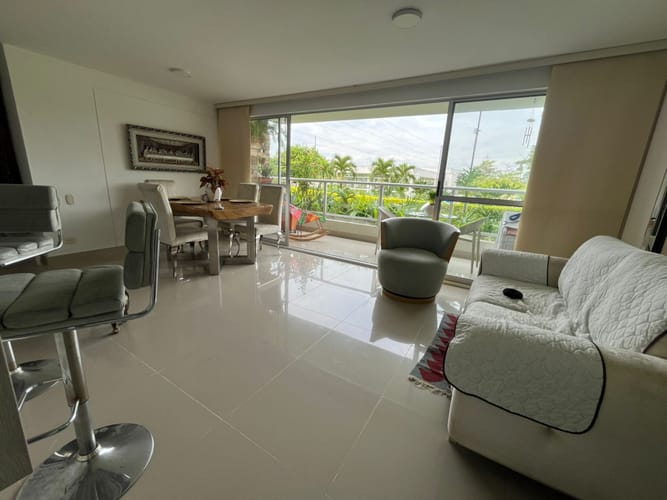 Apartamento de 3 alcobas en venta en Alfaguara, Jamundí, 124 m² · foto 2 de 24