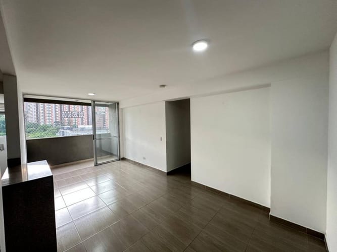 Apartamento de 3 alcobas en arriendo en Bucaros, Bello, 70 m² · foto 8 de 20