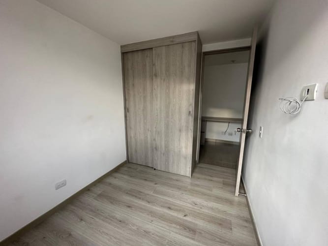 Apartamento de 3 alcobas en arriendo en Bucaros, Bello, 70 m² · foto 15 de 20