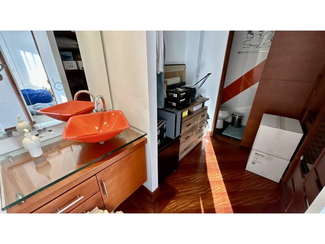 Casa de 3 alcobas en venta en Santa Barbara, Bogotá, 217 m² · foto 22 de 24