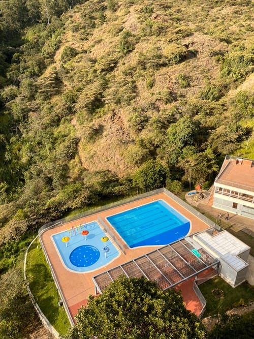 Apartamento de 3 alcobas en venta en Quitasol, Bello, 65 m² · foto 1 de 6