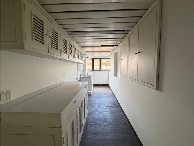 Apartamento de 3 alcobas en venta en La Cabrera, Bogotá, 367 m² · foto 16 de 21