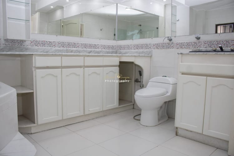 Casa de 6 alcobas en venta en Quintas De Don Simon, Cali, 255 m² · foto 22 de 24
