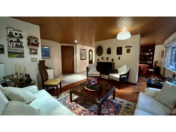 Apartamento de 3 alcobas en venta en Chapinero, Bogotá, 146 m² · foto 3 de 20
