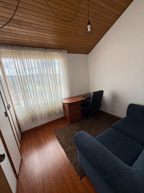 Apartamento de 3 alcobas en venta en Colina Campestre, Bogotá, 76 m² · foto 4 de 11
