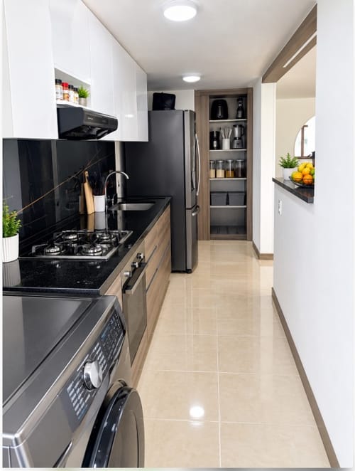 Apartamento de 3 alcobas en venta en Colina Campestre, Bogotá, 76 m² · foto 10 de 12