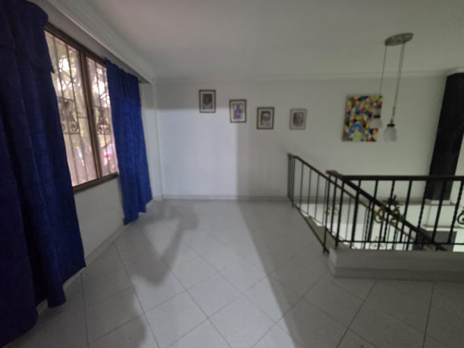 Casa de 6 alcobas en venta en La Hacienda, Cali, 320 m² · foto 12 de 24