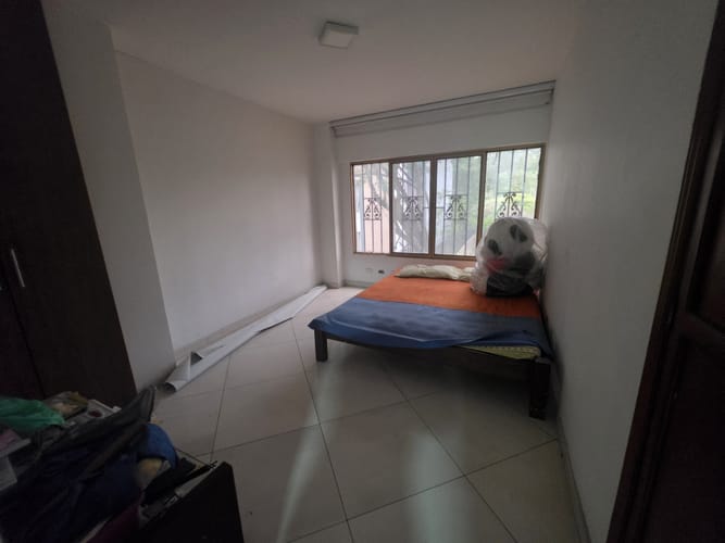 Casa de 6 alcobas en venta en La Hacienda, Cali, 320 m² · foto 17 de 24